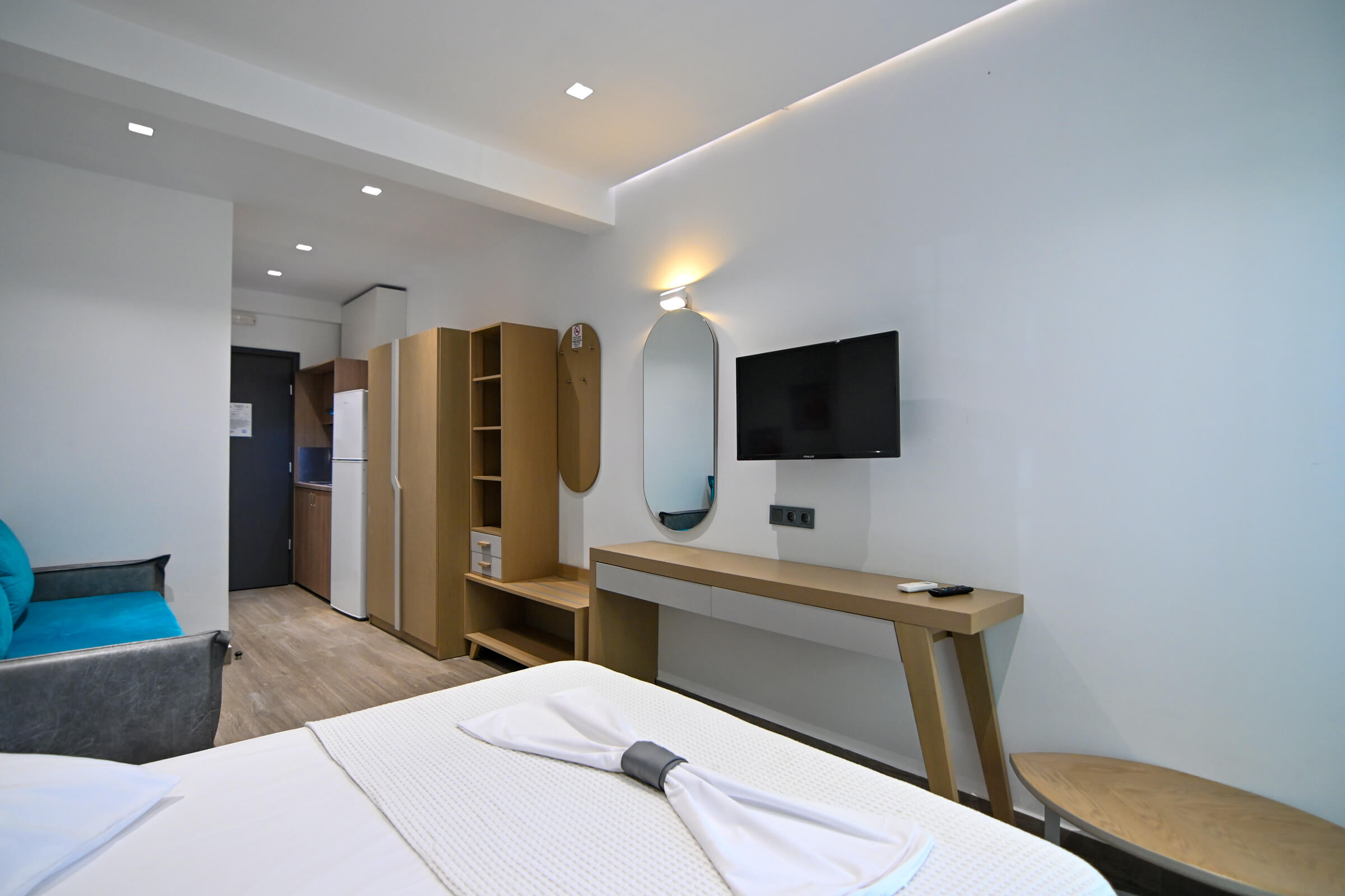 Junior Suite with Sea View | Amalia Rooms Sea View | Nea Vrasna