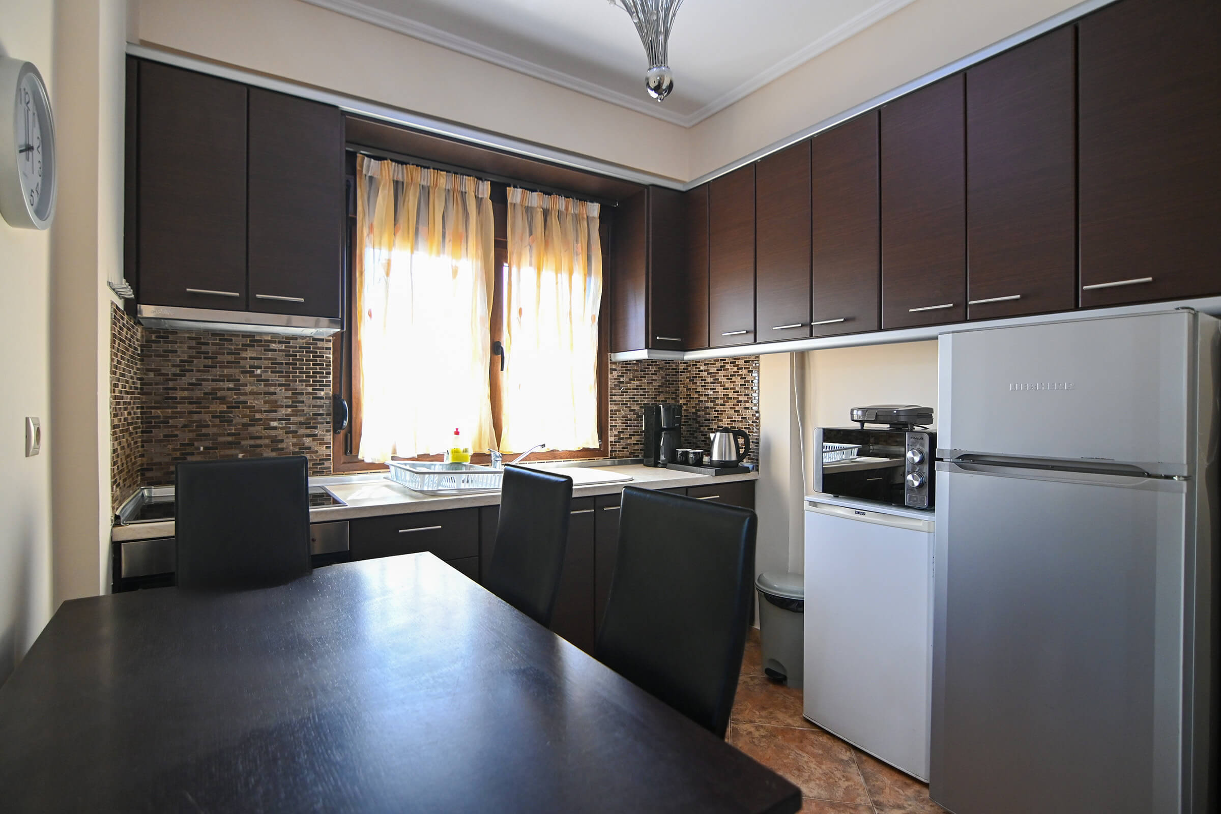 Amalia Lux Villas | No 1 | Kitchen | Nea Vrasna | Private Villa for up to 8 persons with Sea View, Garden & Barbecue