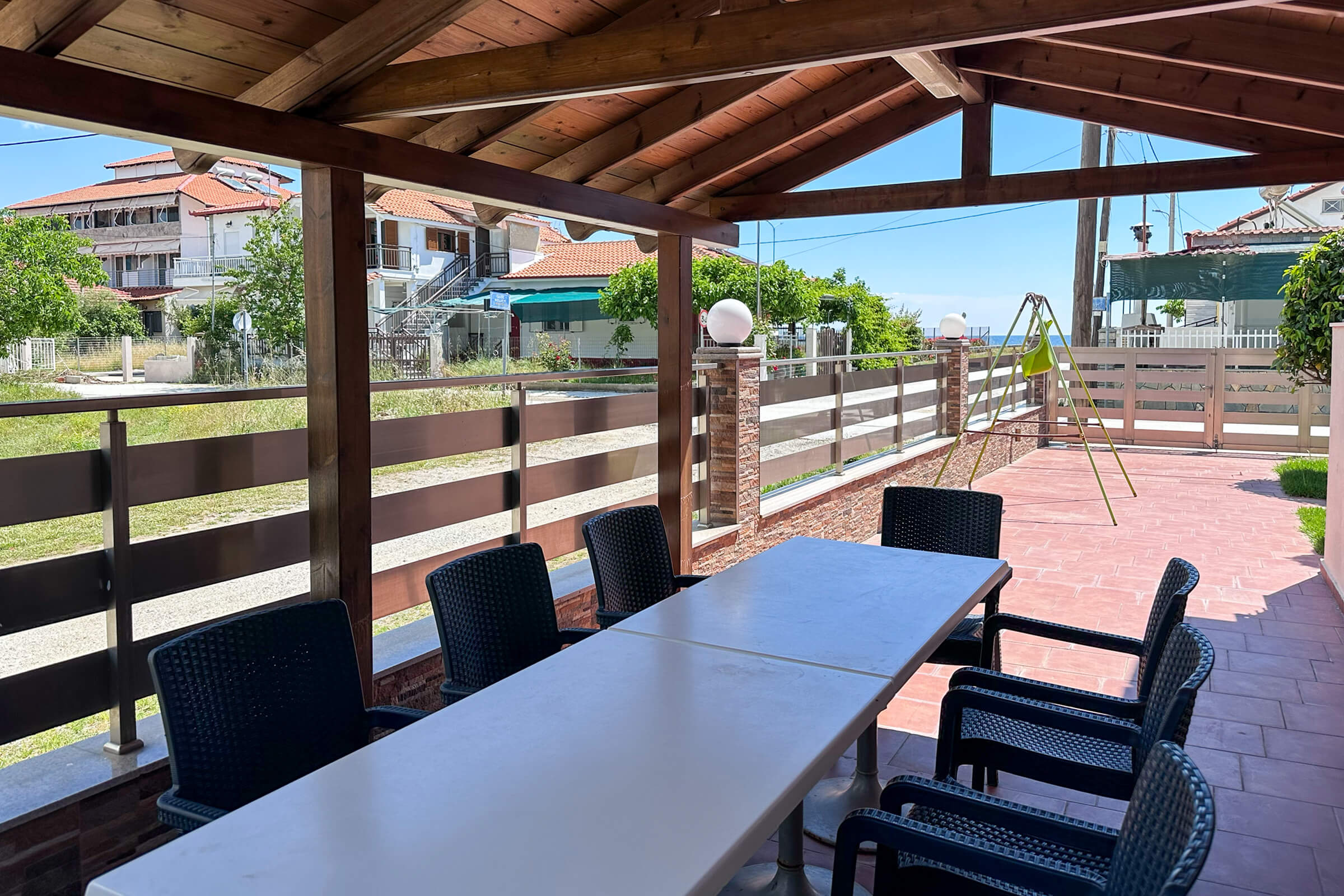 Amalia Lux Villas | No 1 | Nea Vrasna | Private villa with Garden & Barbecue