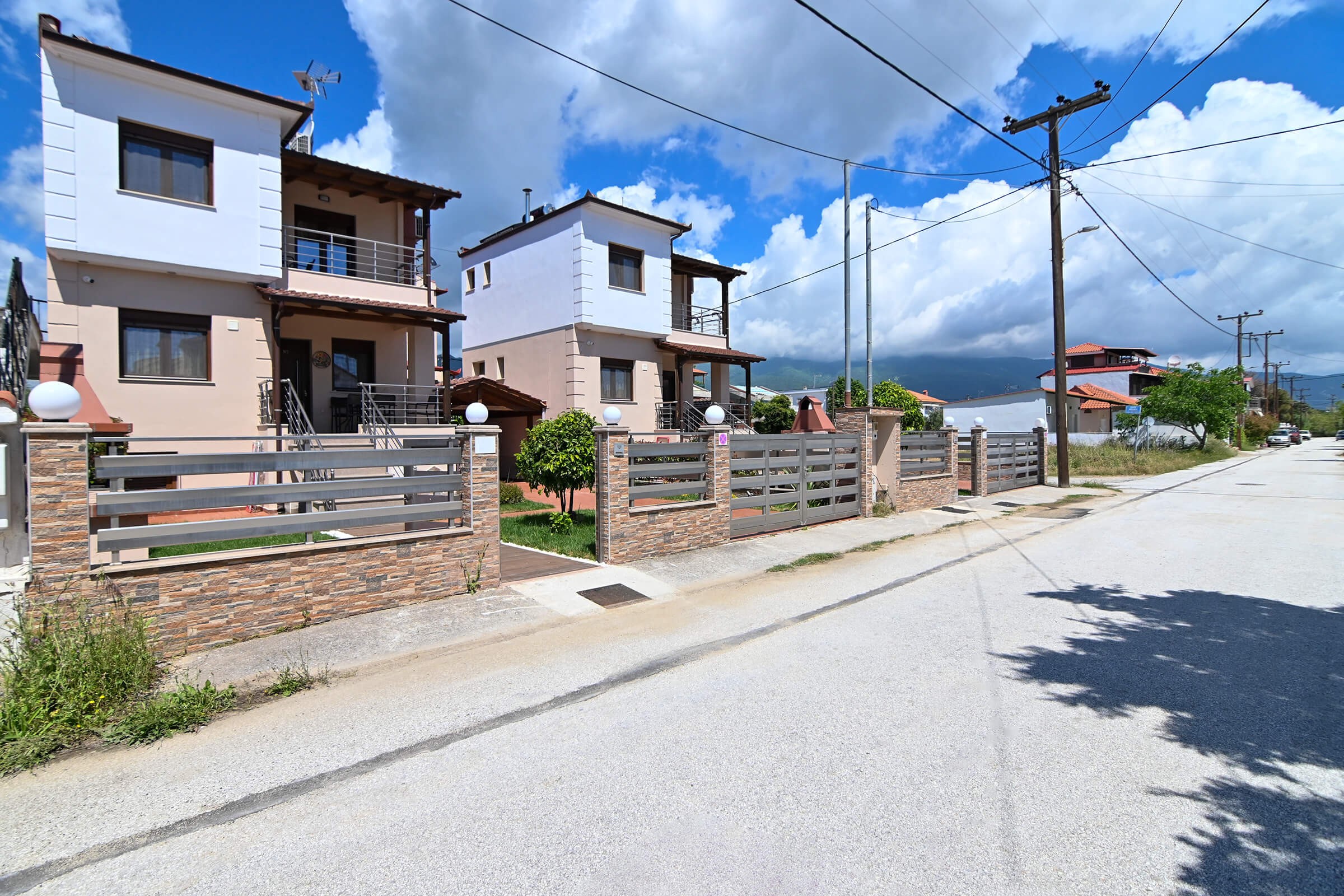 Amalia Lux Villas | Nea Vrasna | Private Villa for up to 8 persons with Sea View, Garden & Barbecue