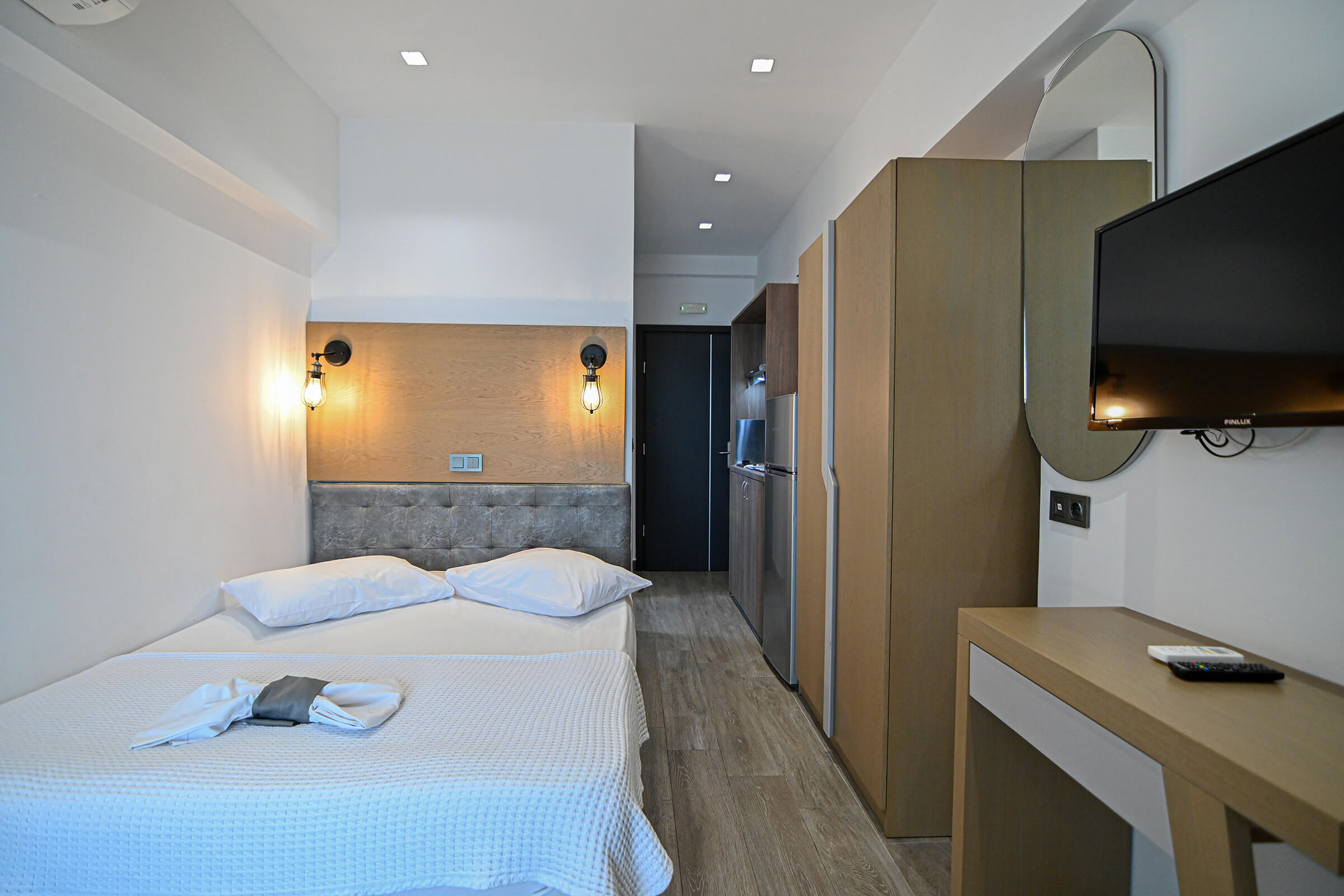 Deluxe Double Room with Sea View | Amalia Rooms Sea View | Nea Vrasna
