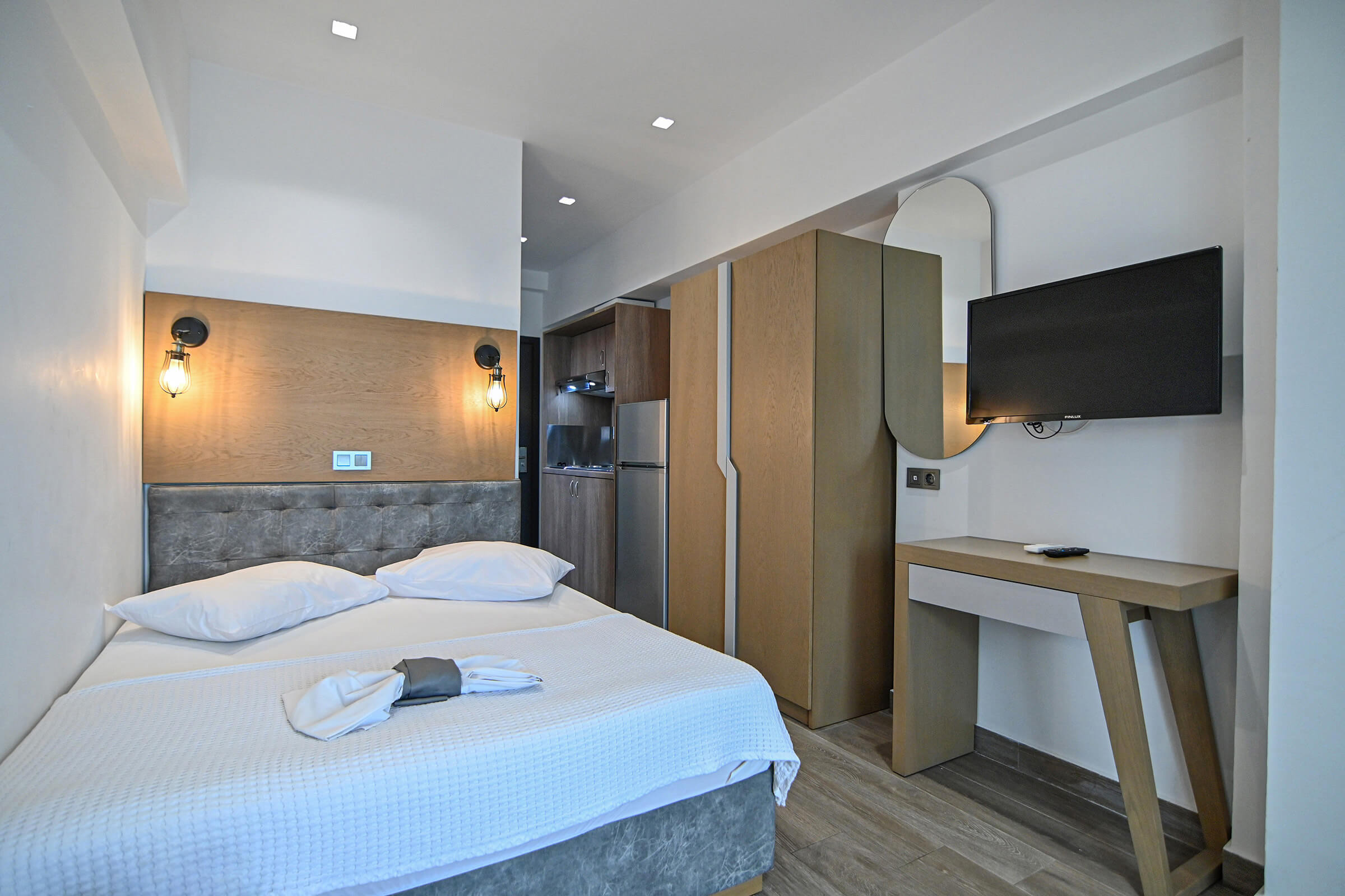 Deluxe Double Room with Sea View | Amalia Rooms Sea View | Nea Vrasna