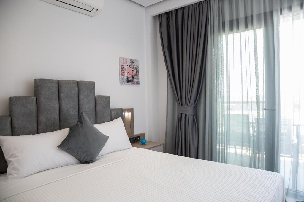 Double Room with Mountain View | Amalia Rooms Sea View | Nea Vrasna