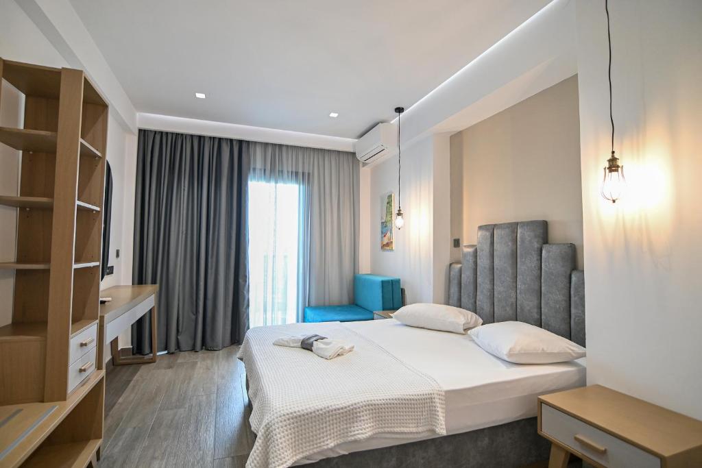 Double Room with Mountain View | Amalia Rooms Sea View | Nea Vrasna