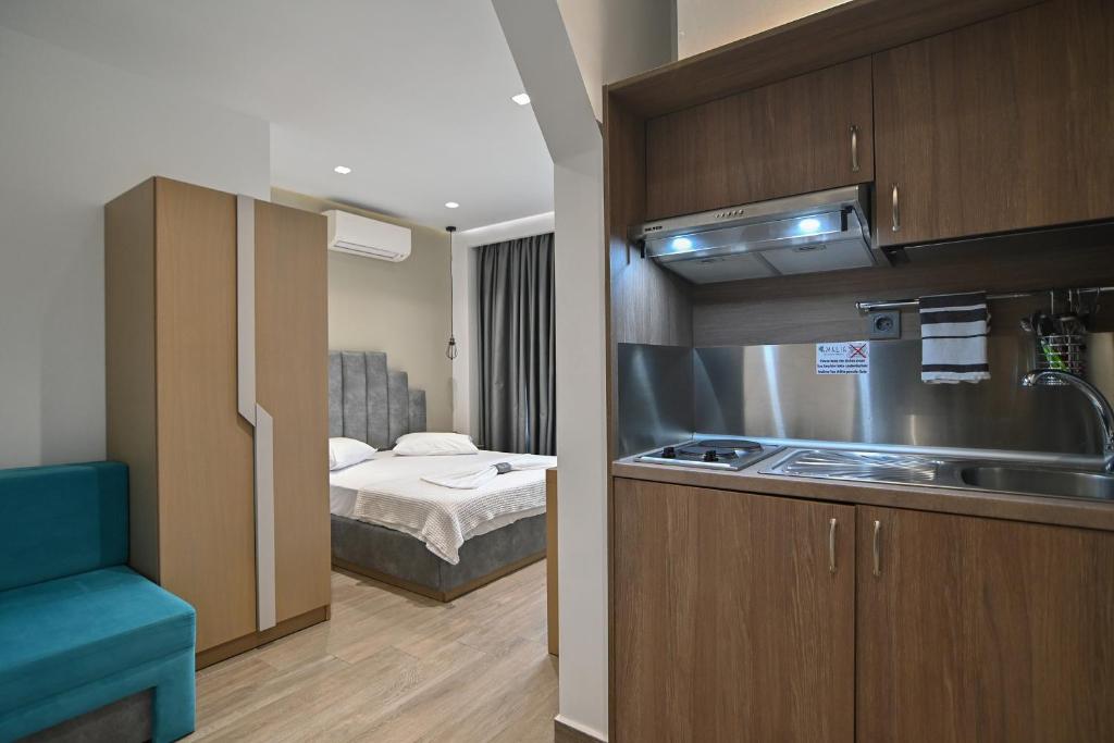 Double Room with Mountain View | Amalia Rooms Sea View | Nea Vrasna