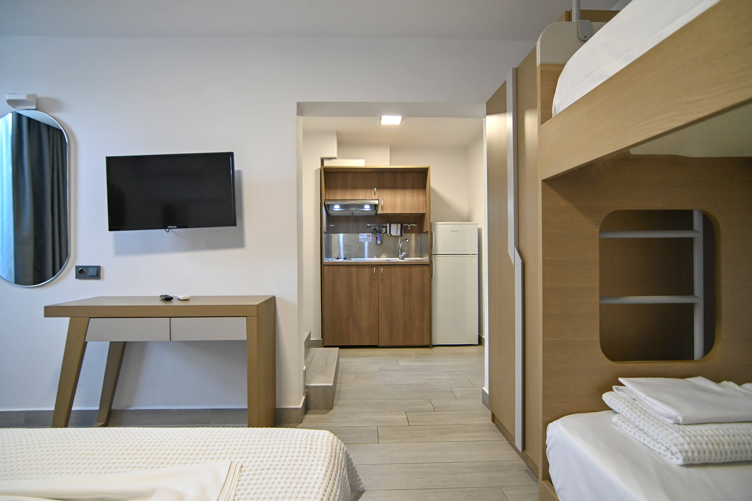 Economy Quadruble Room | Amalia Rooms Sea View | Nea Vrasna