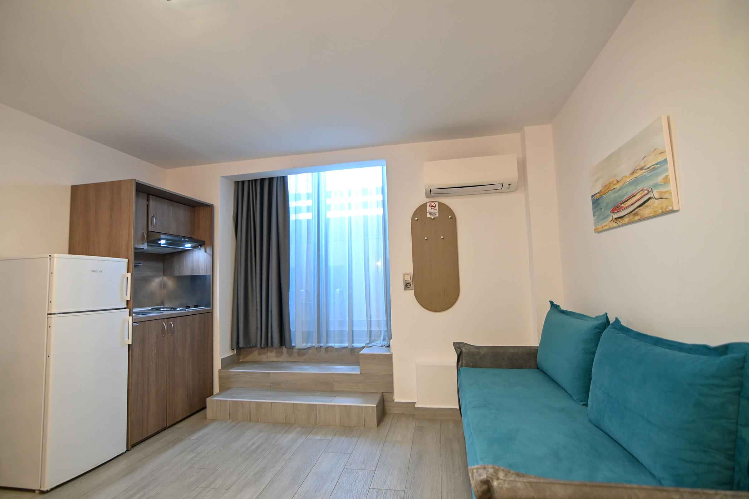 Economy Quadruble Room | Amalia Rooms Sea View | Nea Vrasna