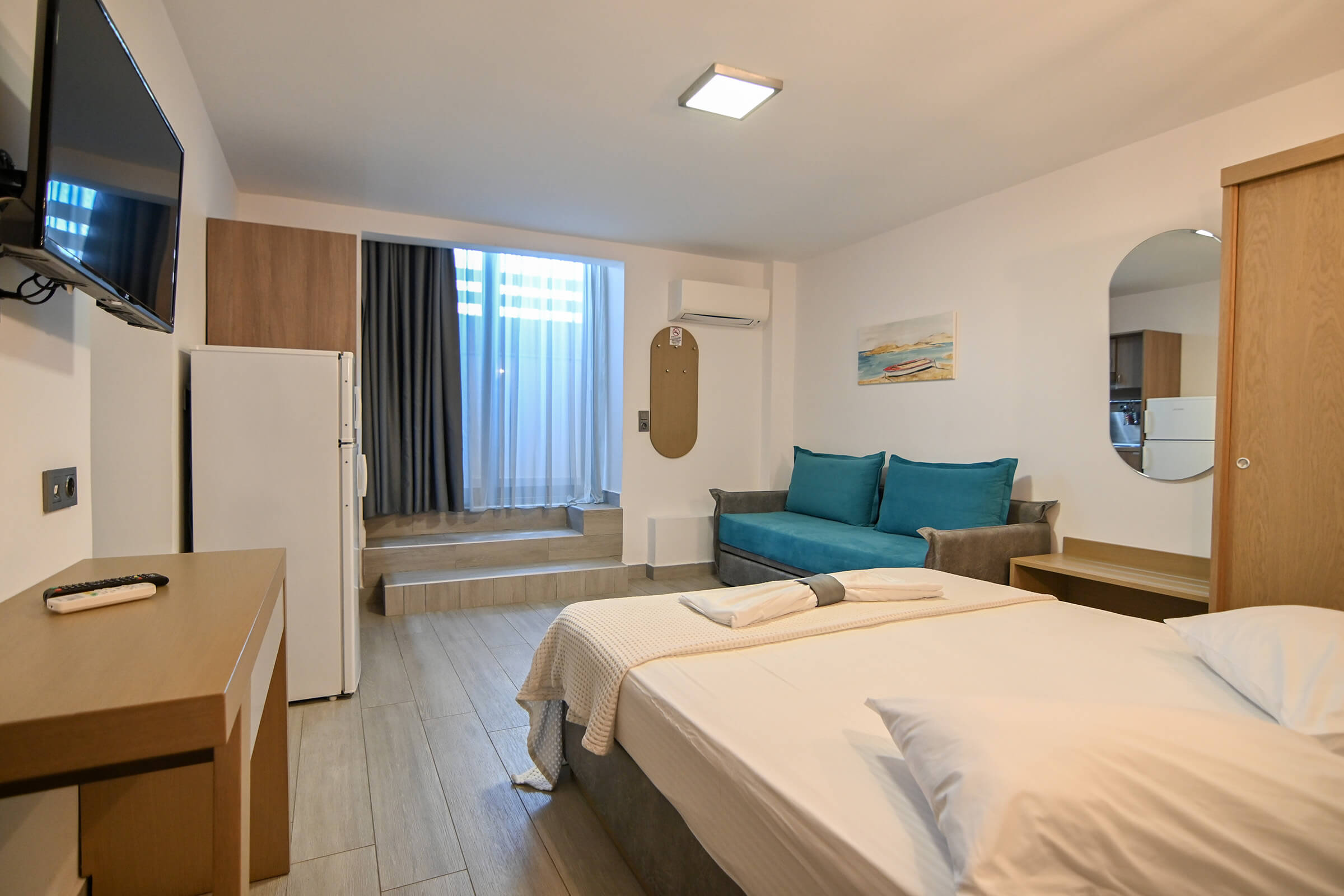 Economy Quadruble Room | Amalia Rooms Sea View | Nea Vrasna