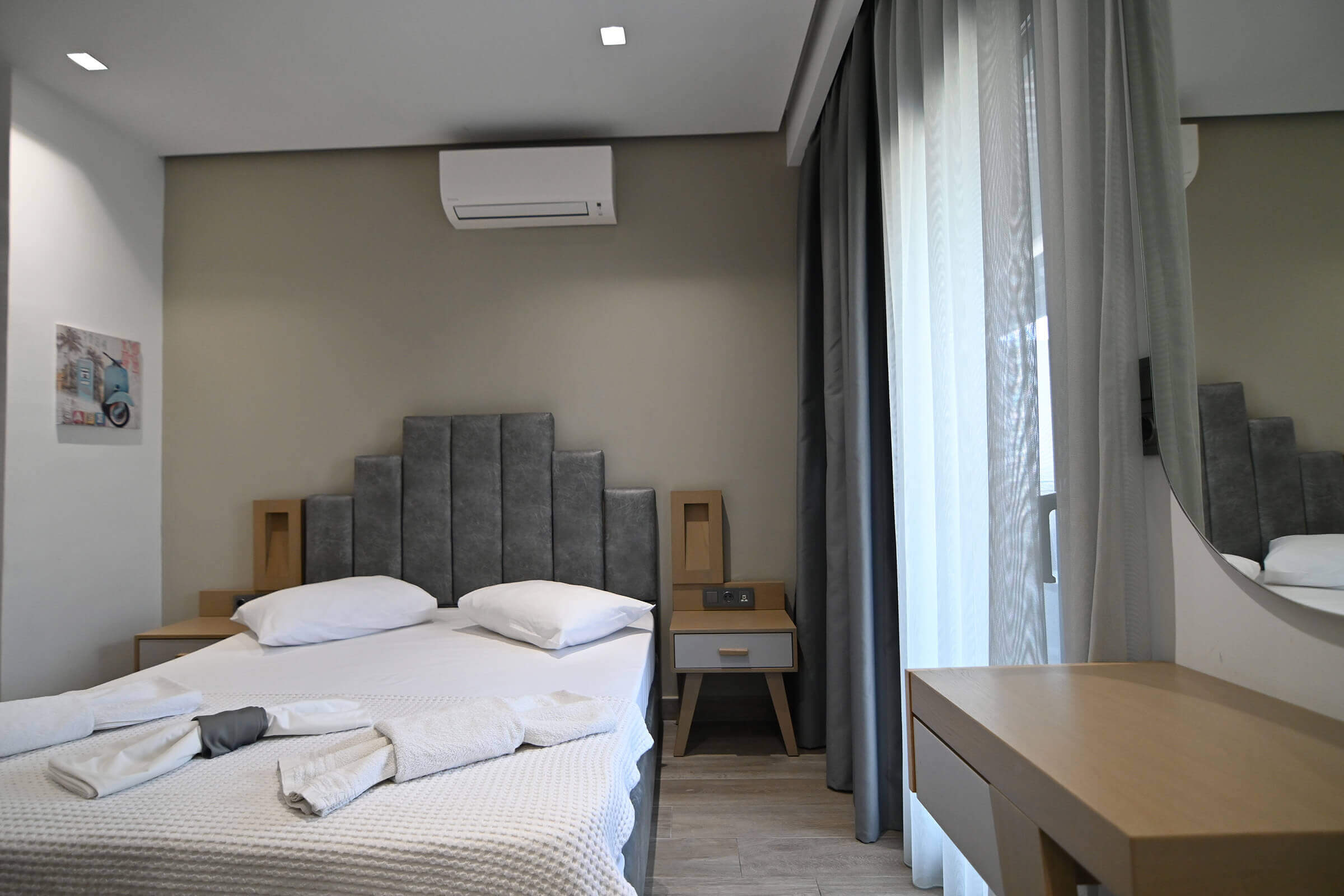 Family Room with Mountain View | Amalia Rooms Sea View | Nea Vrasna