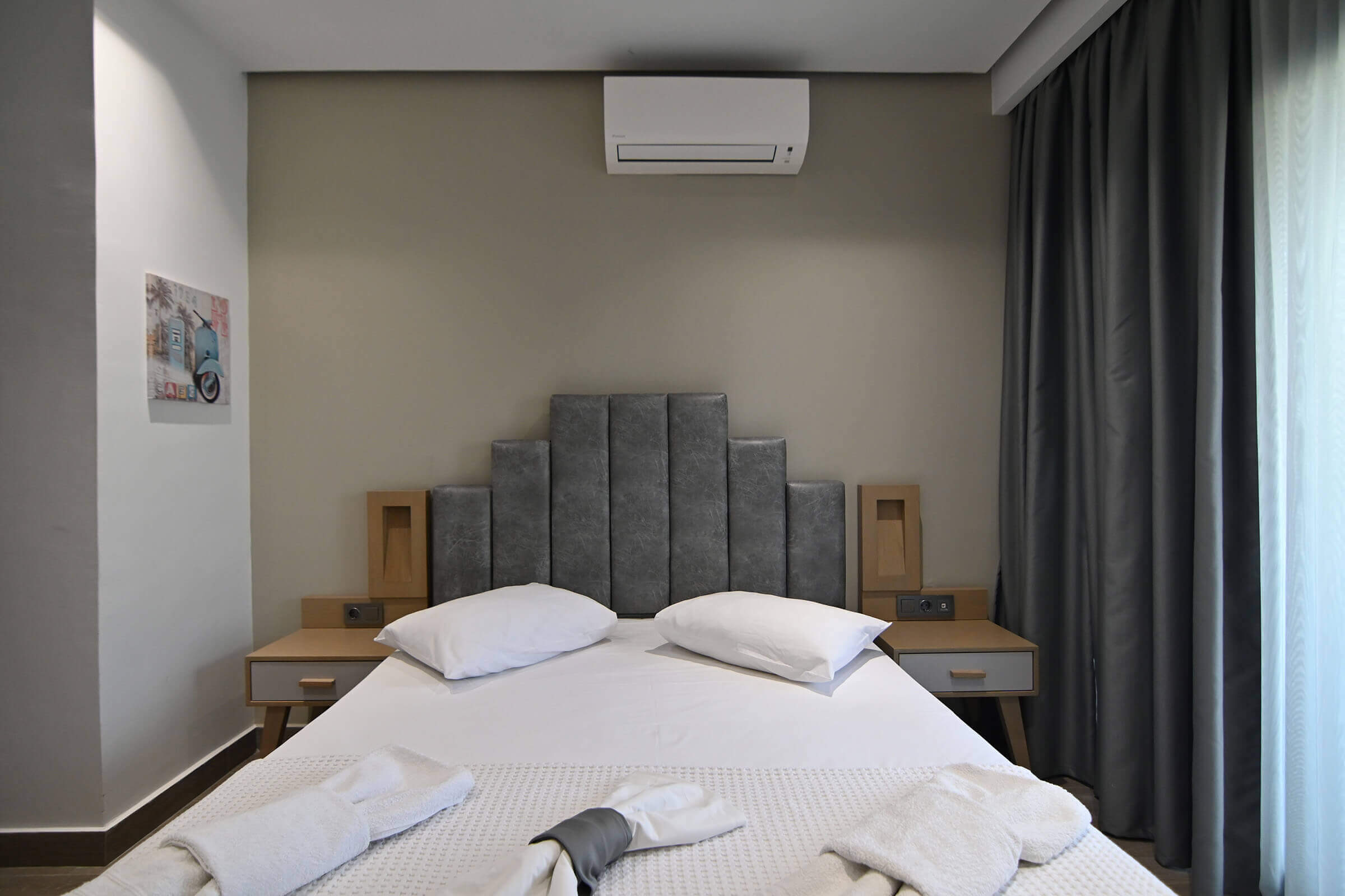 Family Room with Mountain View | Amalia Rooms Sea View | Nea Vrasna