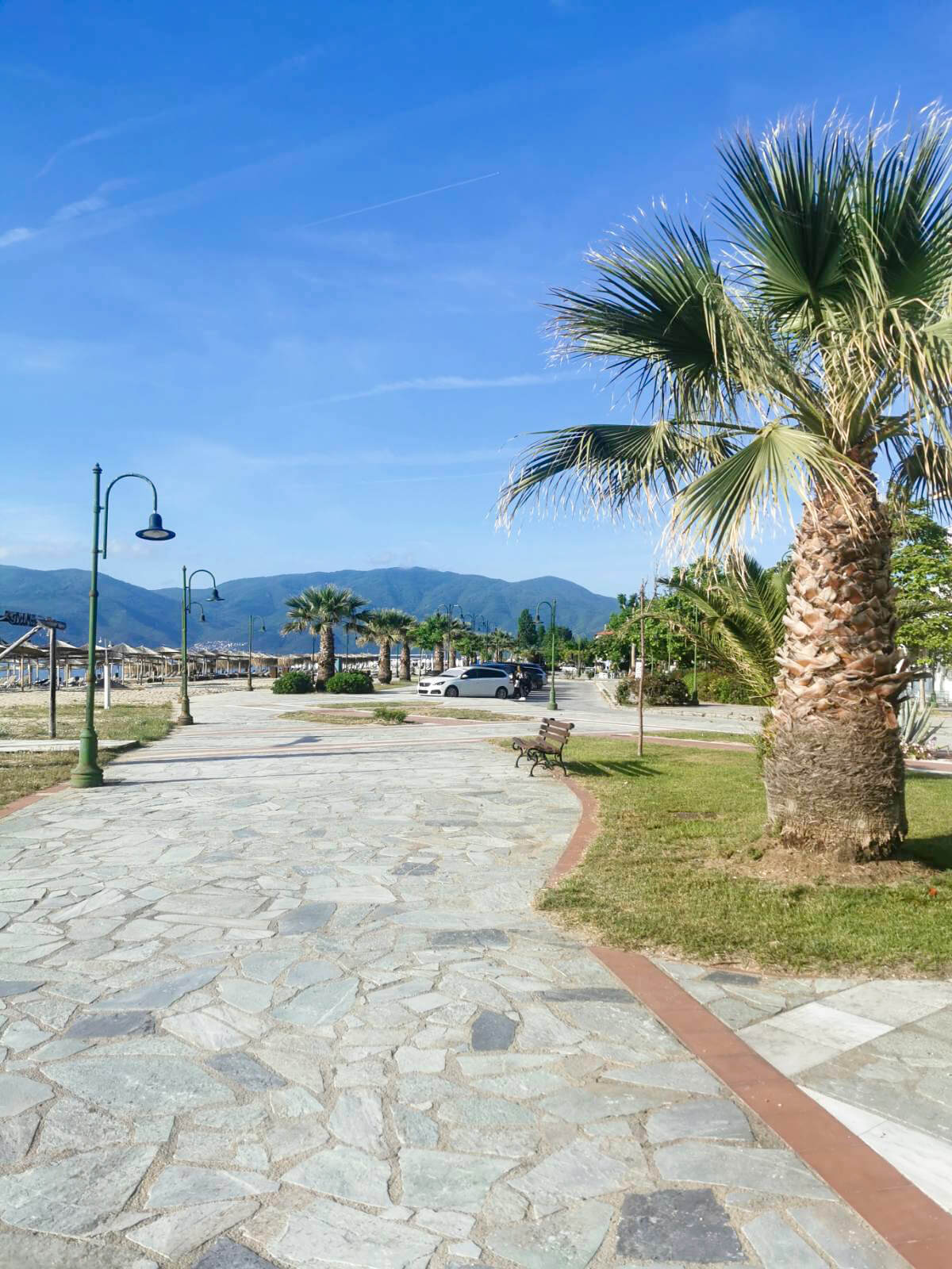 Nea Vrasna | Pedestrian Zone