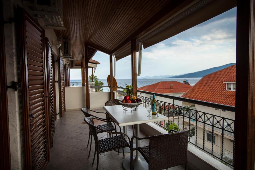 Junior Suite with Sea View | Villa Amalia Sun Beach | Nea Vrasna