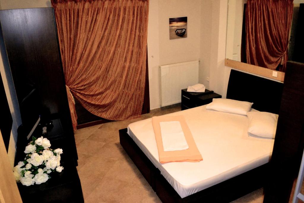 Junior Suite with Sea View | Villa Amalia Sun Beach | Nea Vrasna