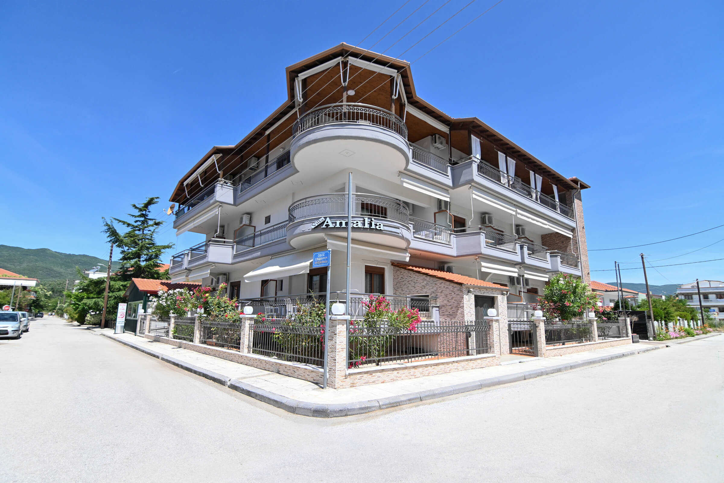 Villa Amalia Sun Beach | Nea Vrasna